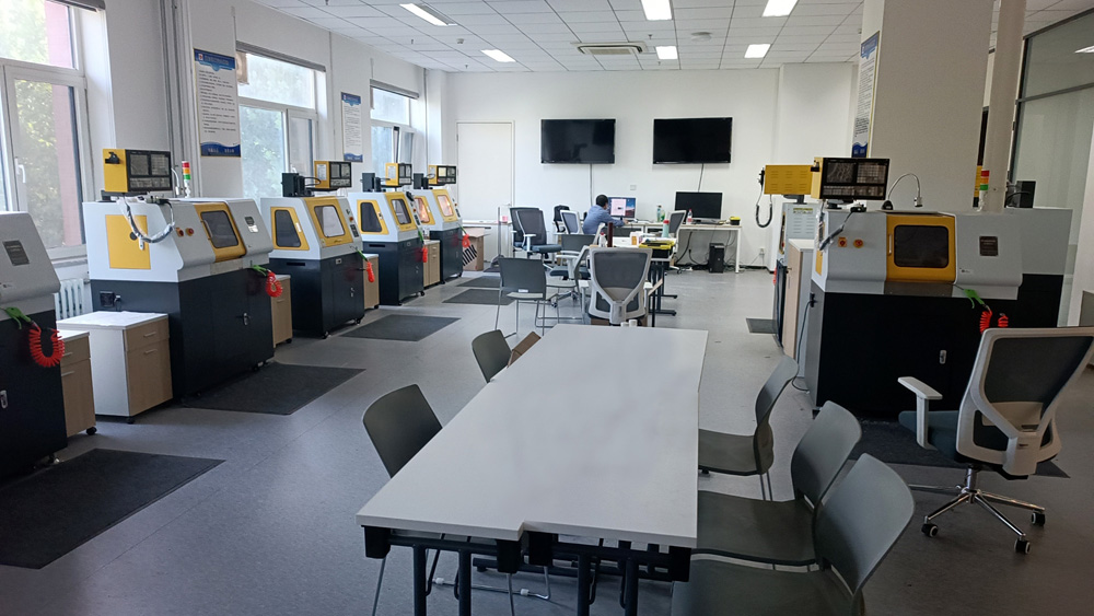 小型教學(xué)數(shù)控機(jī)床實驗室